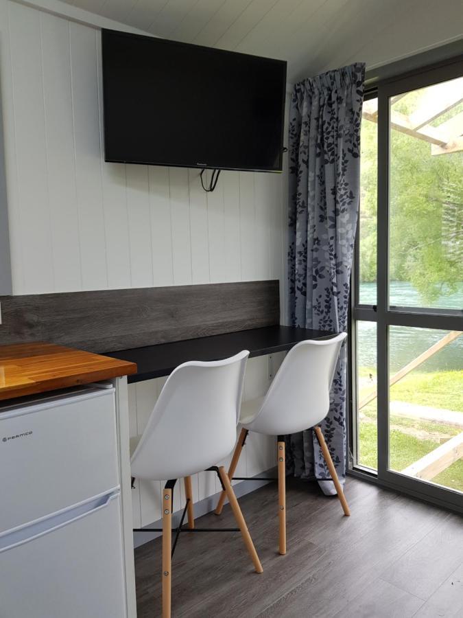 Millers Flat Holiday Park Bagian luar foto