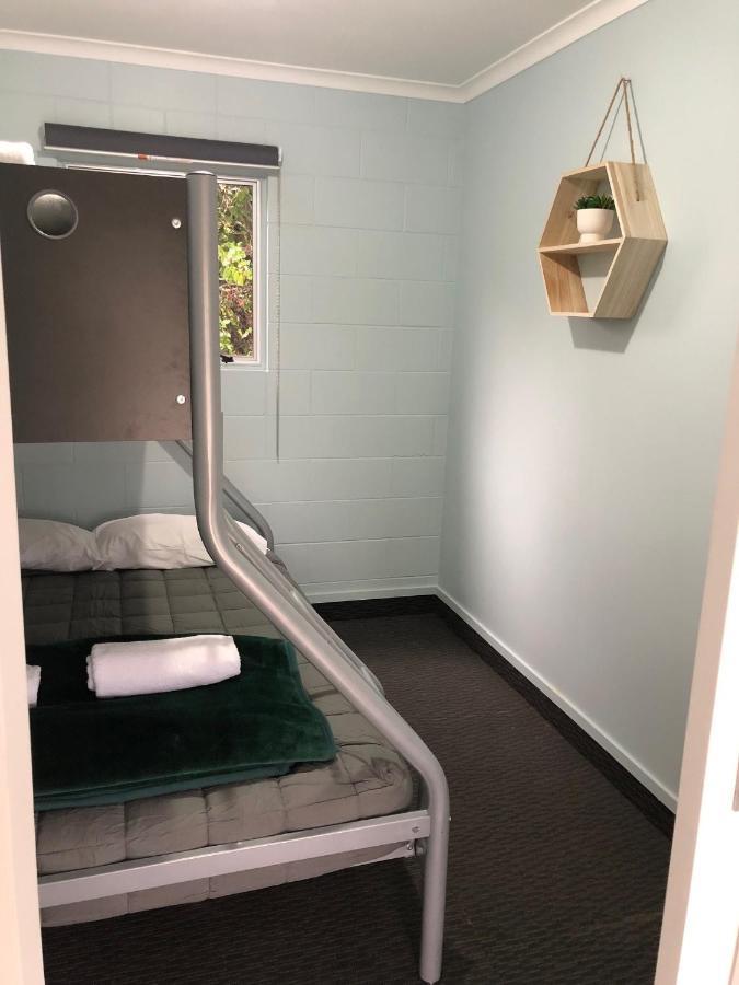 Millers Flat Holiday Park Bagian luar foto